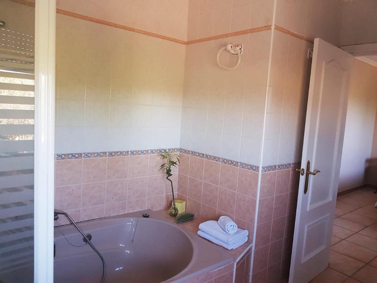 Apartamento 3, 6 Pax Casa Rural El Sauce A 2 Km De Cuenca Nohales Exterior photo